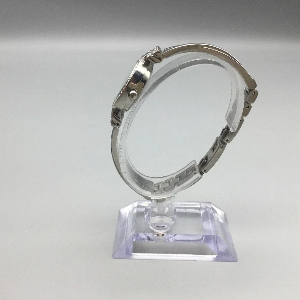 Anne Klein see photos